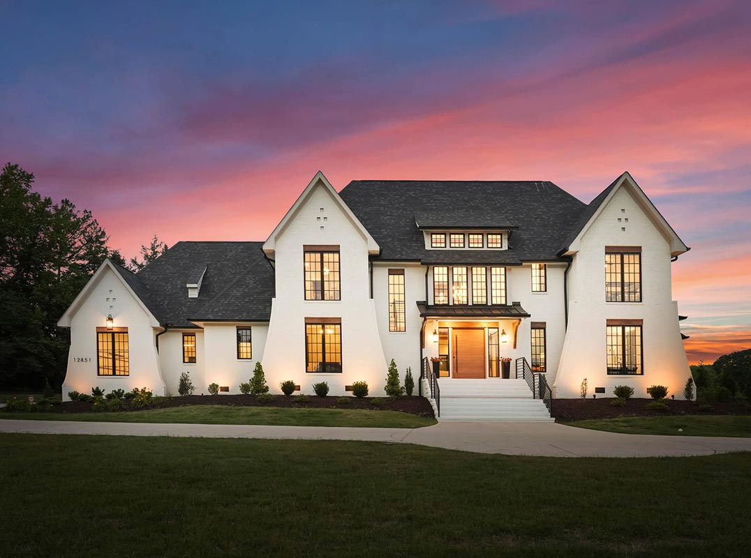 Modern Luxury Living in Davidson
