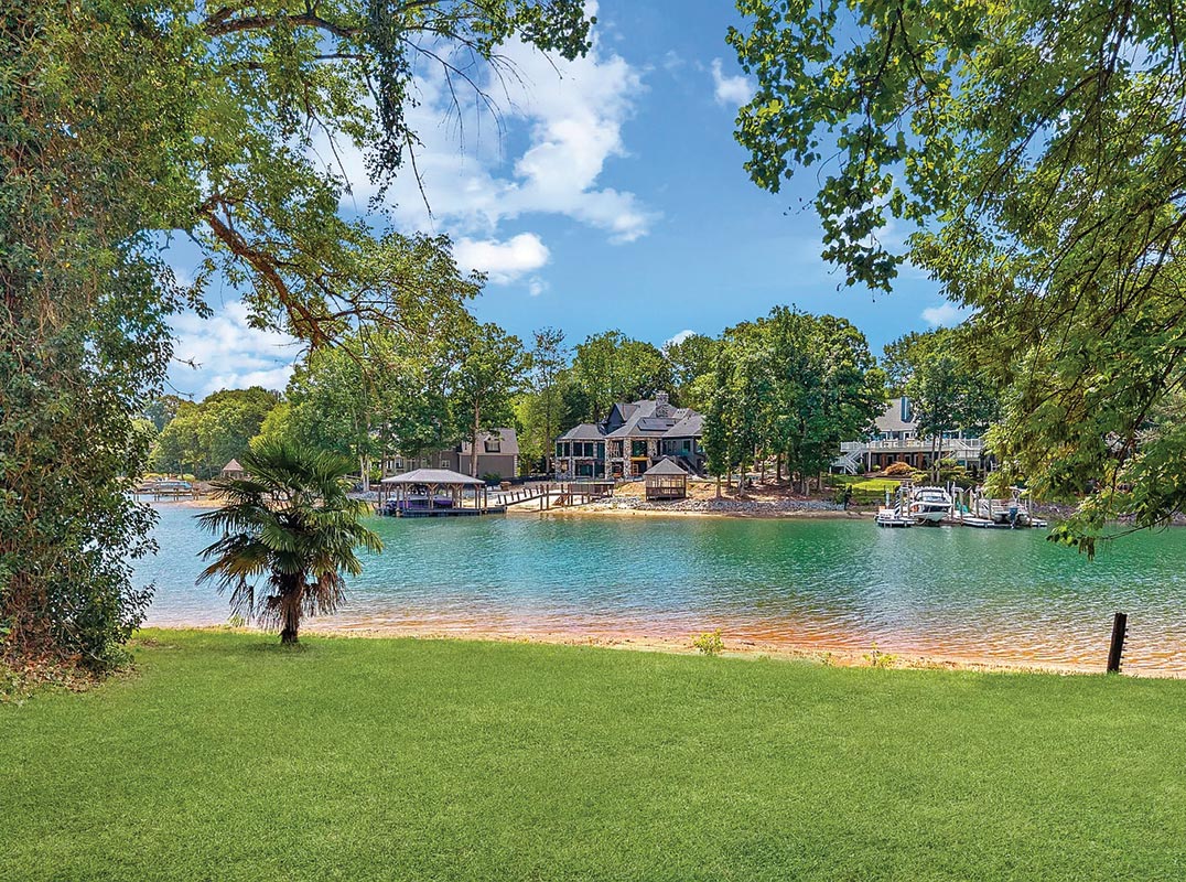 New Construction | Custom Modern Luxury Waterfront Estate