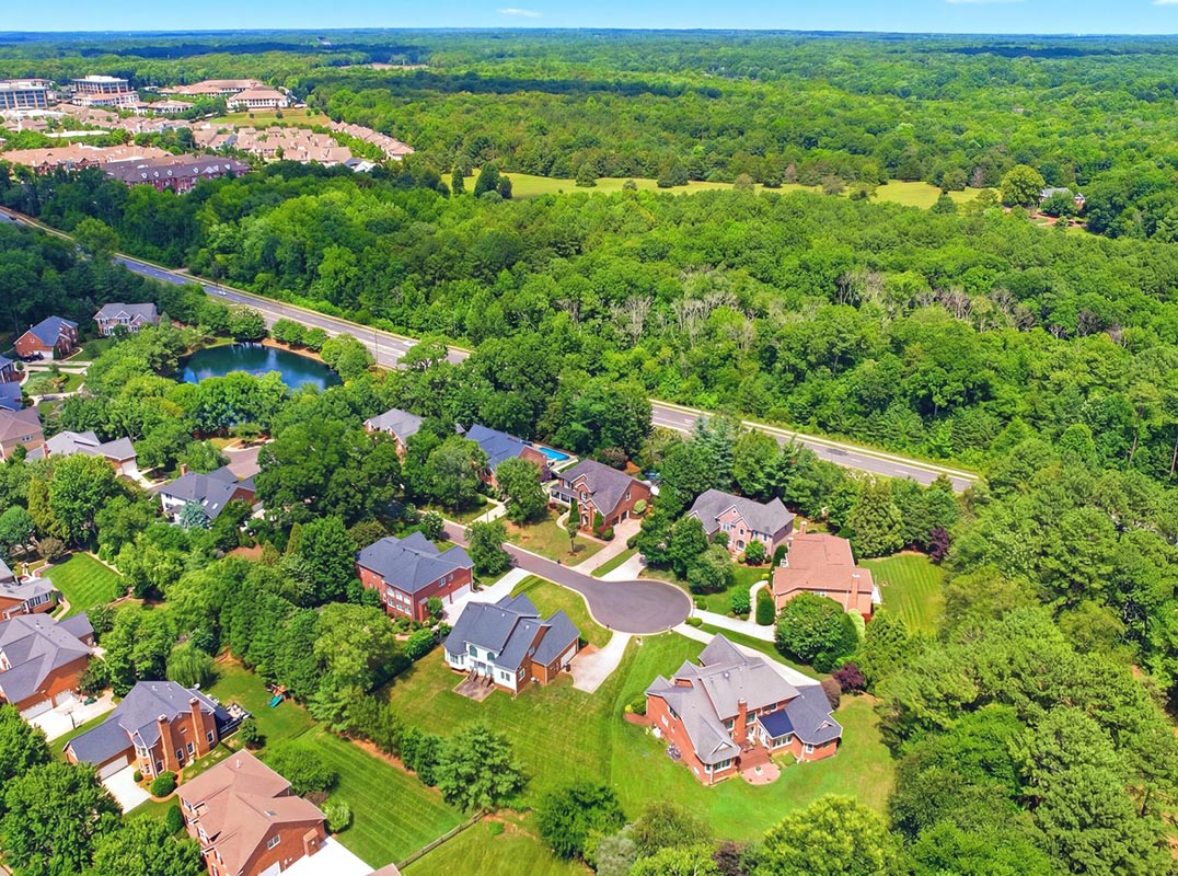 Private Backyard Oasis in Country Club Estates