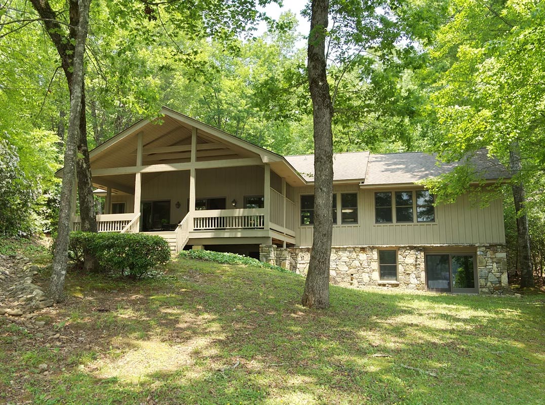 Flat Lot with Beautiful Long Lake Views of Lake Toxaway