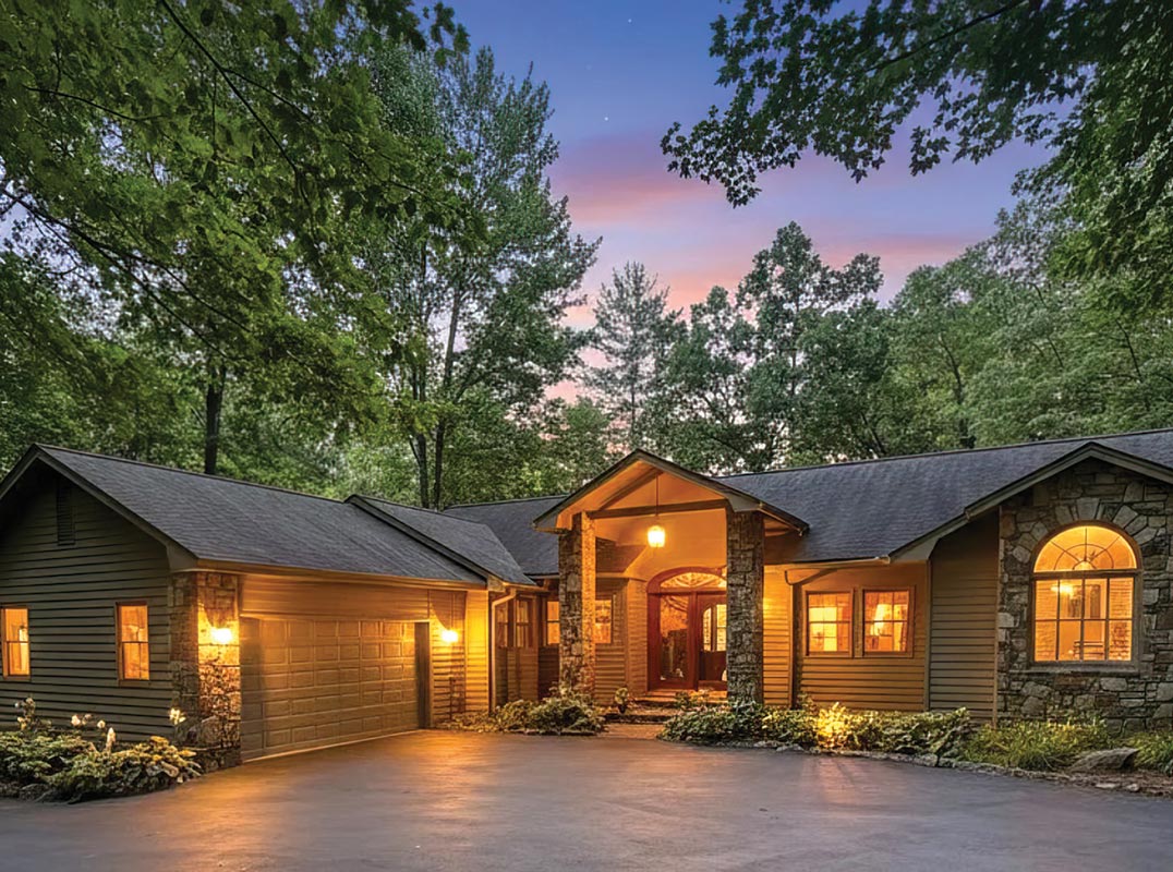Flat Lot with Beautiful Long Lake Views of Lake Toxaway