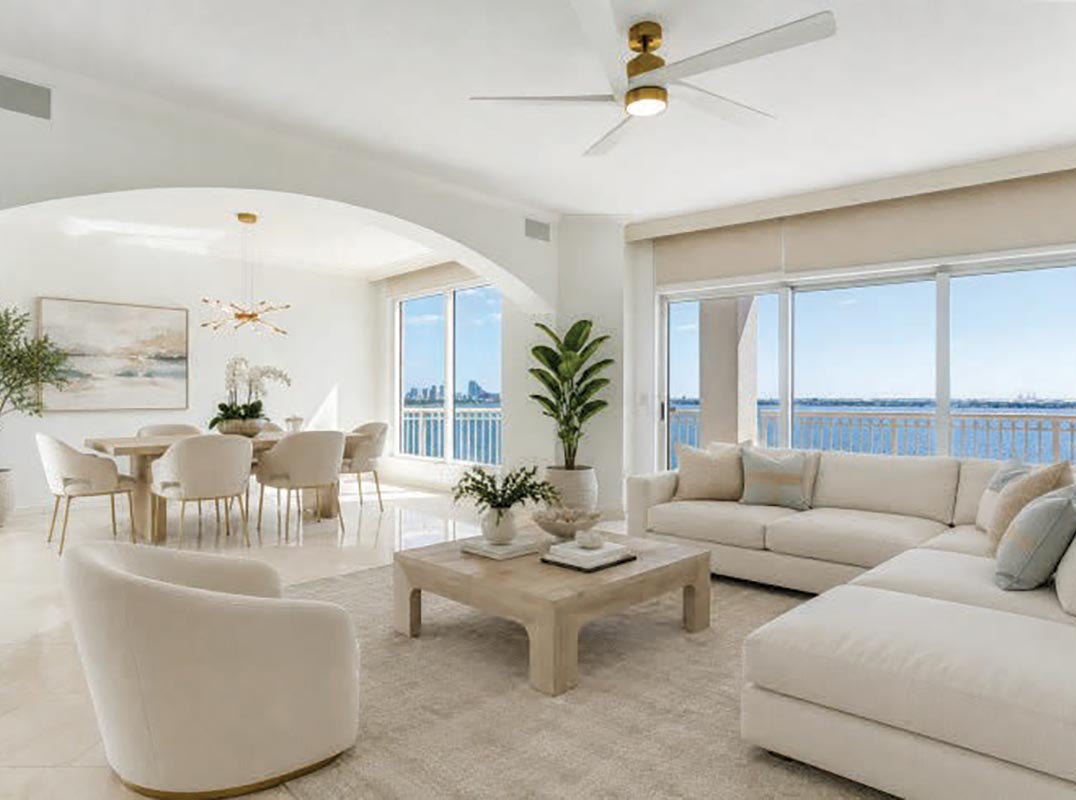 Magnificent Condo with Full Open Bay and Downtown Water Views