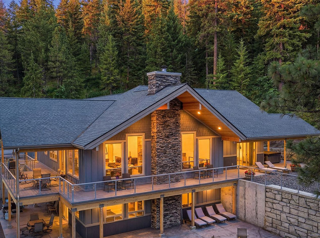 Custom Leavenworth Estate
