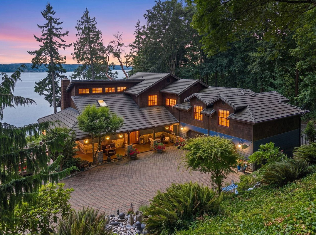 Classic Gig Harbor Waterfront Living