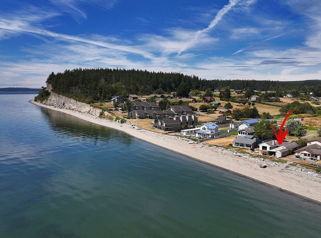 Charming Beach Cabin