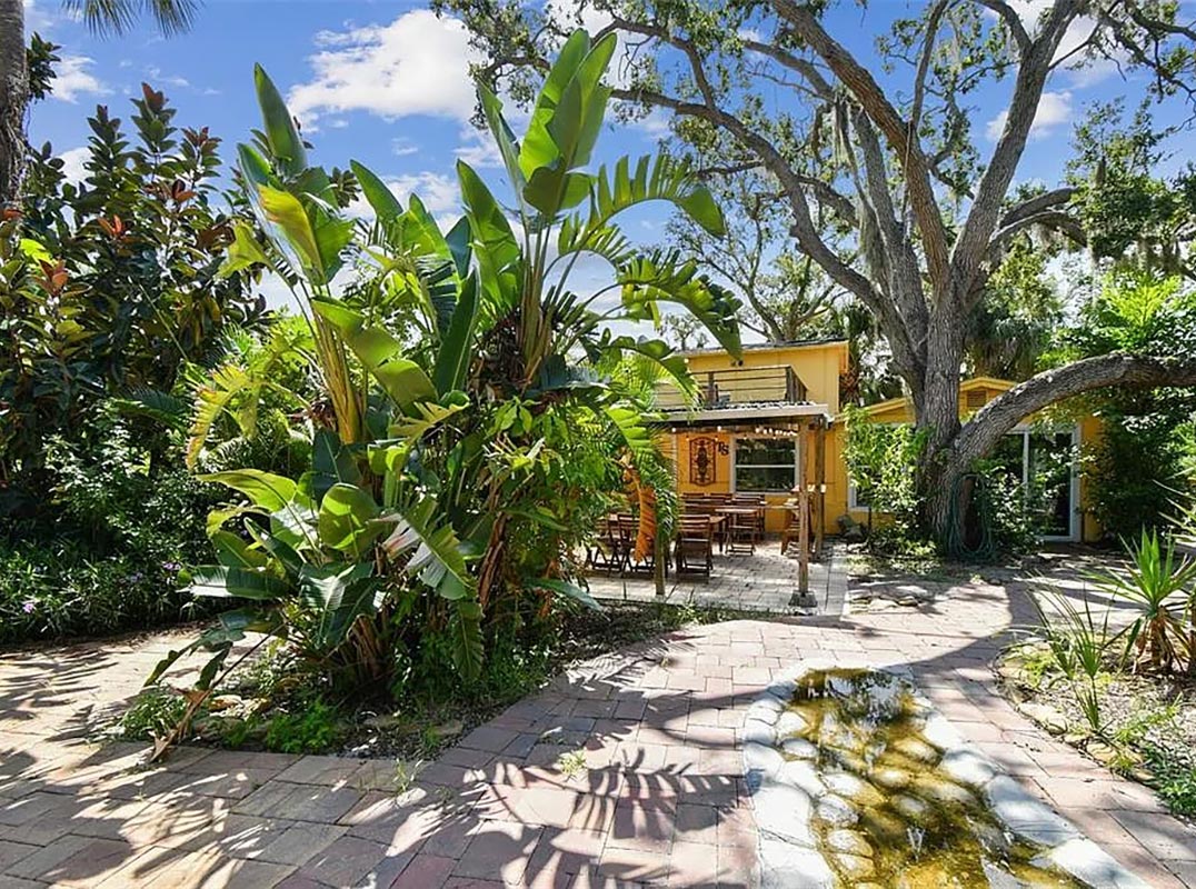 A Rare Tampa Waterfront Investment