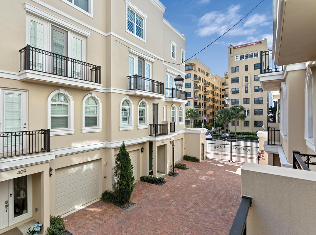 Luxury Downtown St. Petersburg Townhome