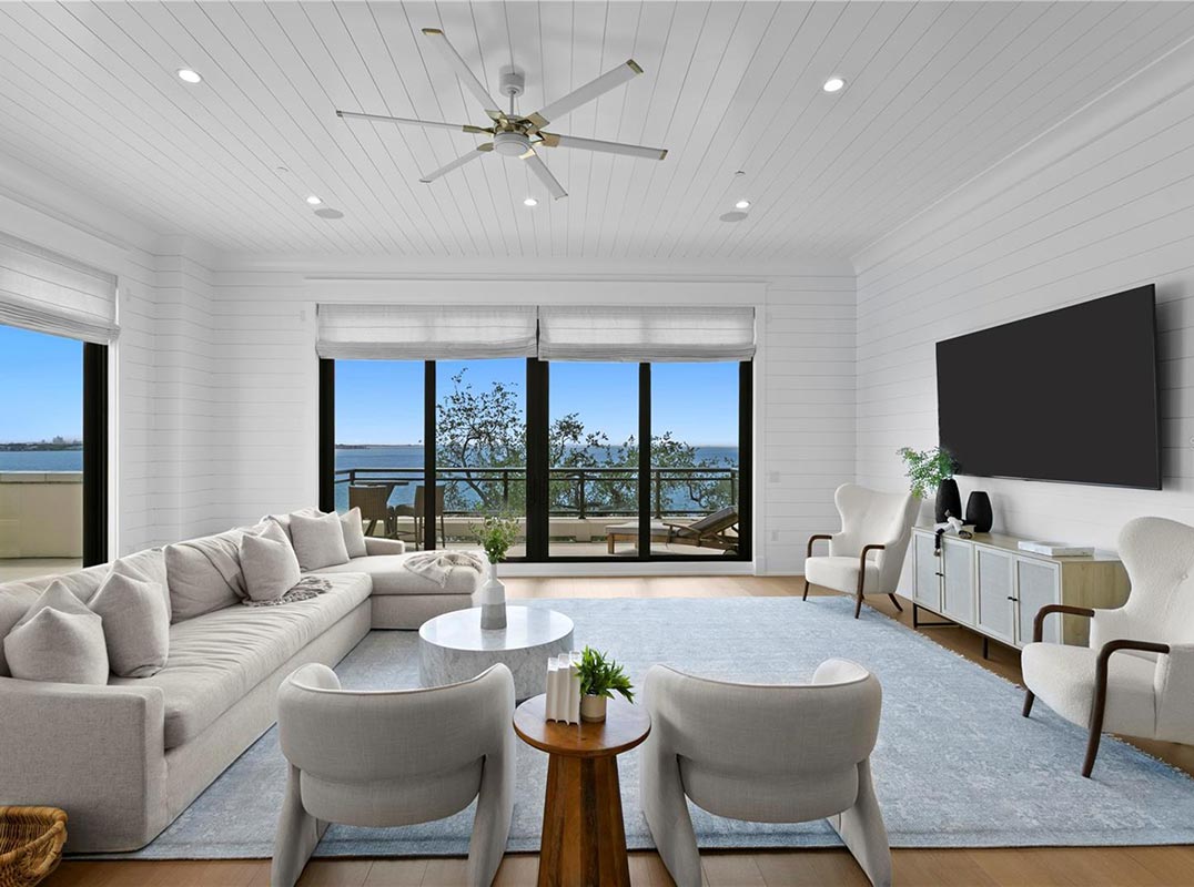 Luxury Bayshore Living