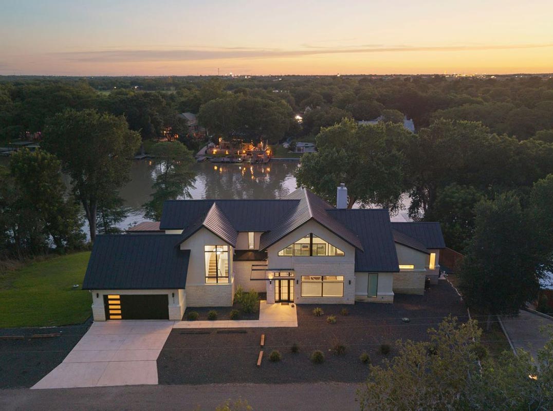 Luxury Lakefront Living With Income
