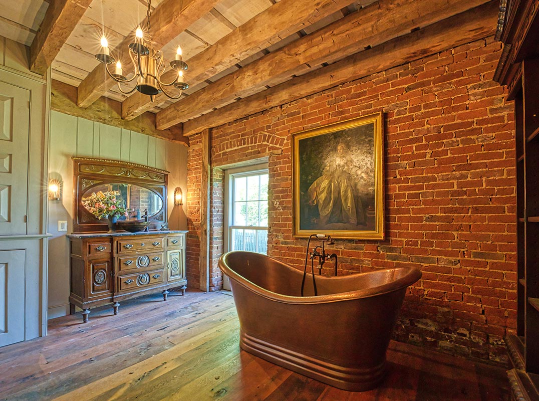 The William Smith House, Circa 1813 | 40 Acres