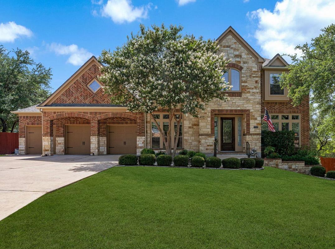 Looking For The Perfect Place In The Hill Country?
