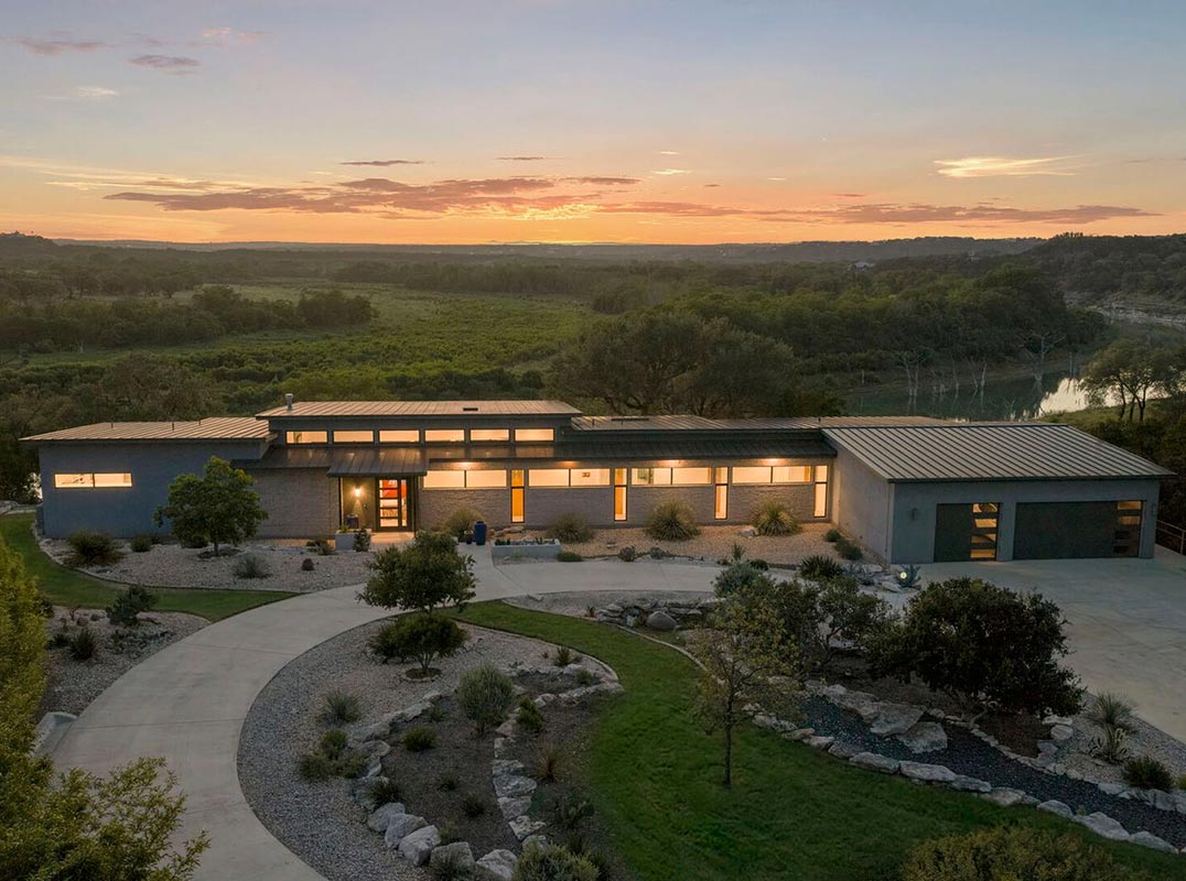 Guadalupe River Luxury Retreat