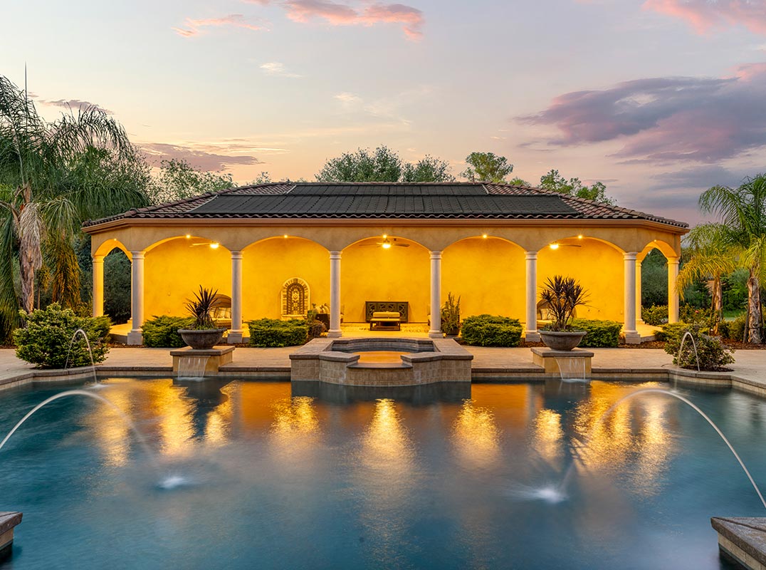 Tuscan Estate in Oak Creek