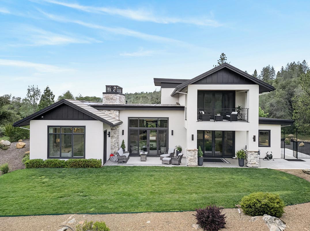 Winchester Country Club Luxury Estate