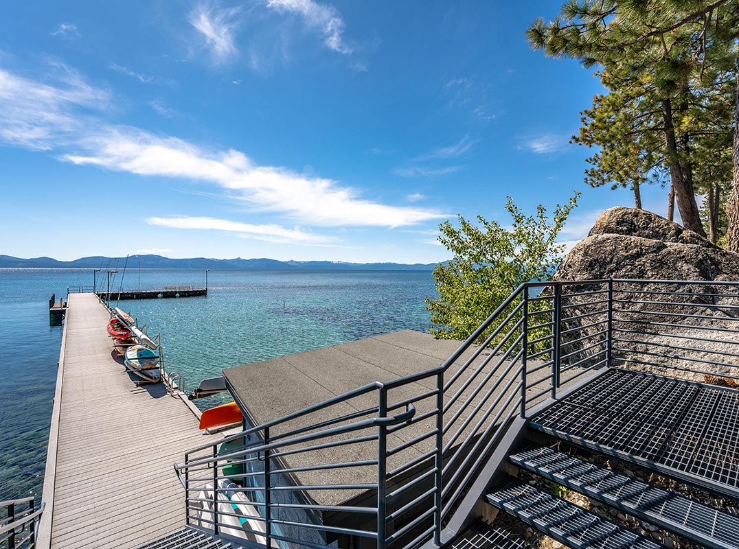 Mountain Living. Lakeside Privileges.