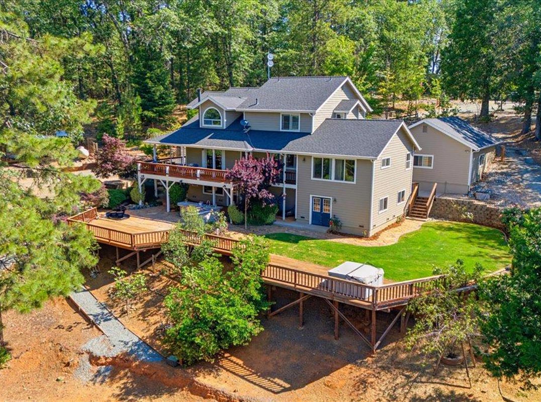 Versatile Multi-Generational Living