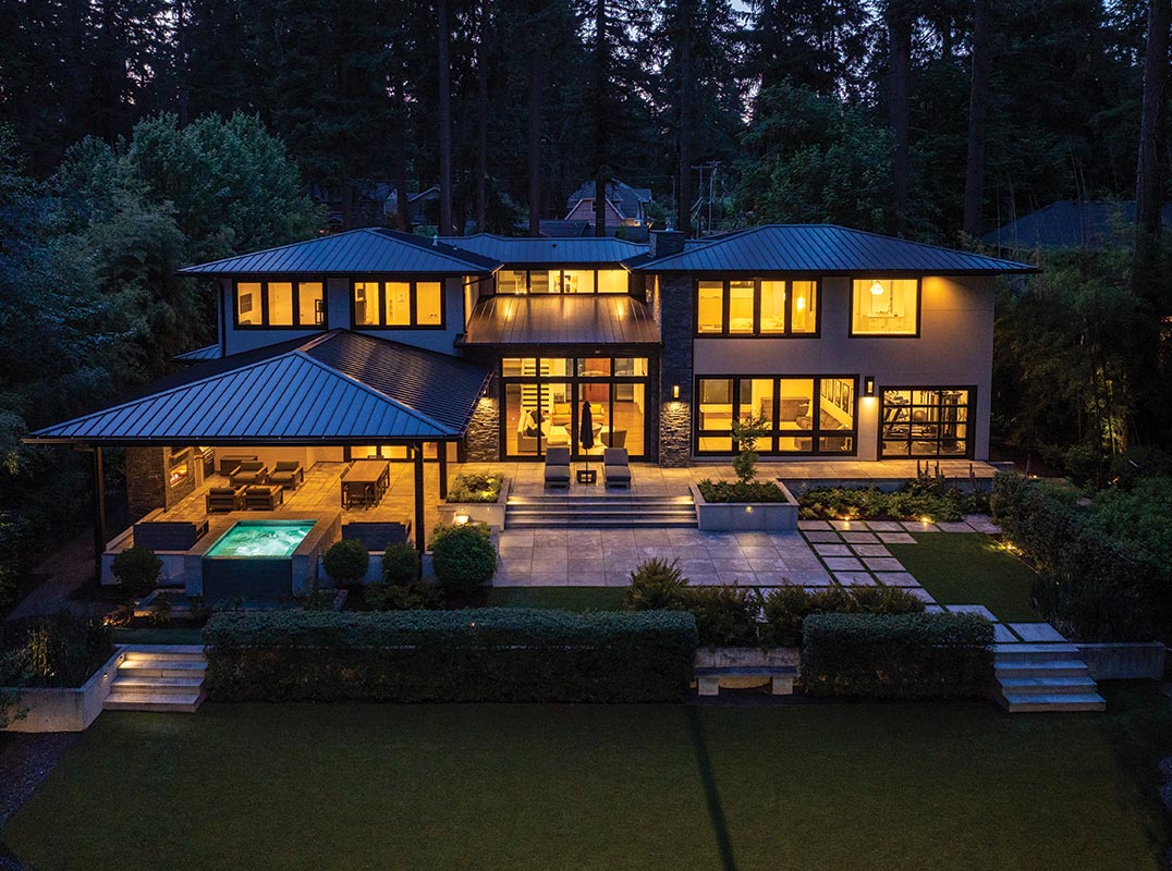 Showcase Lake Oswego Modern Icon