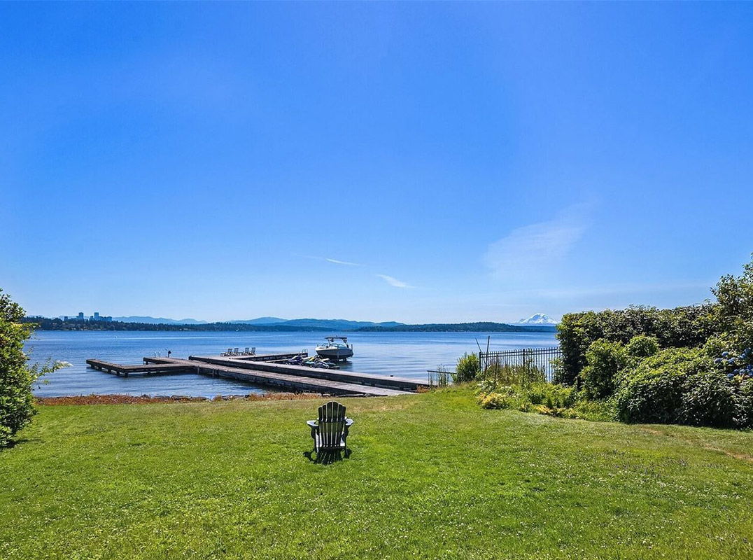 Exceptional Waterfront Opportunity