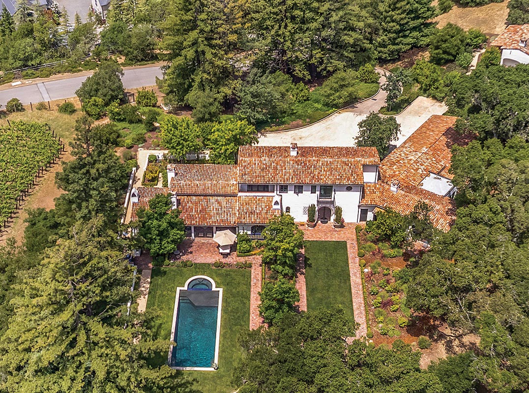 A Vineyard Estate Of Architectural Distinction