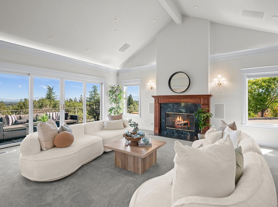 Private Saratoga Estate