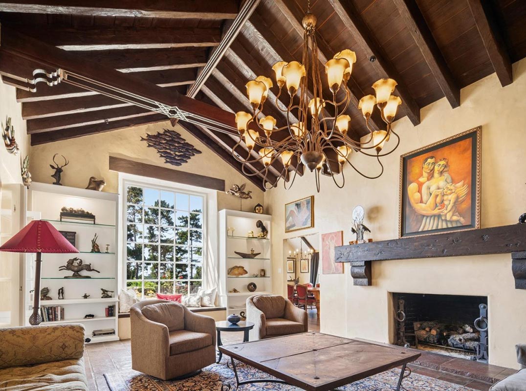 ‘Casa La Dona’ Is An Incredible Creation Of Spanish Colonial Architectural Style