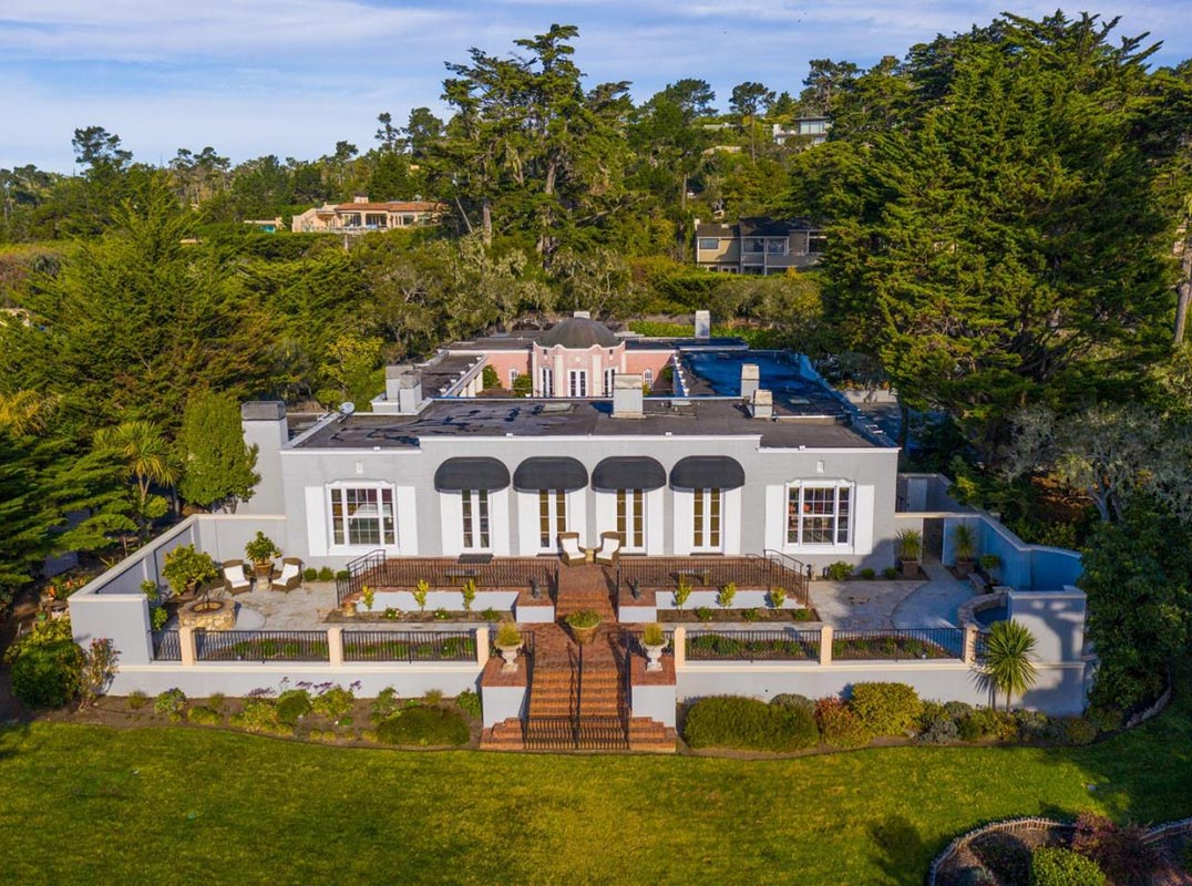 A Rare Jewel On Legendary 17 Mile Drive, Villa Che