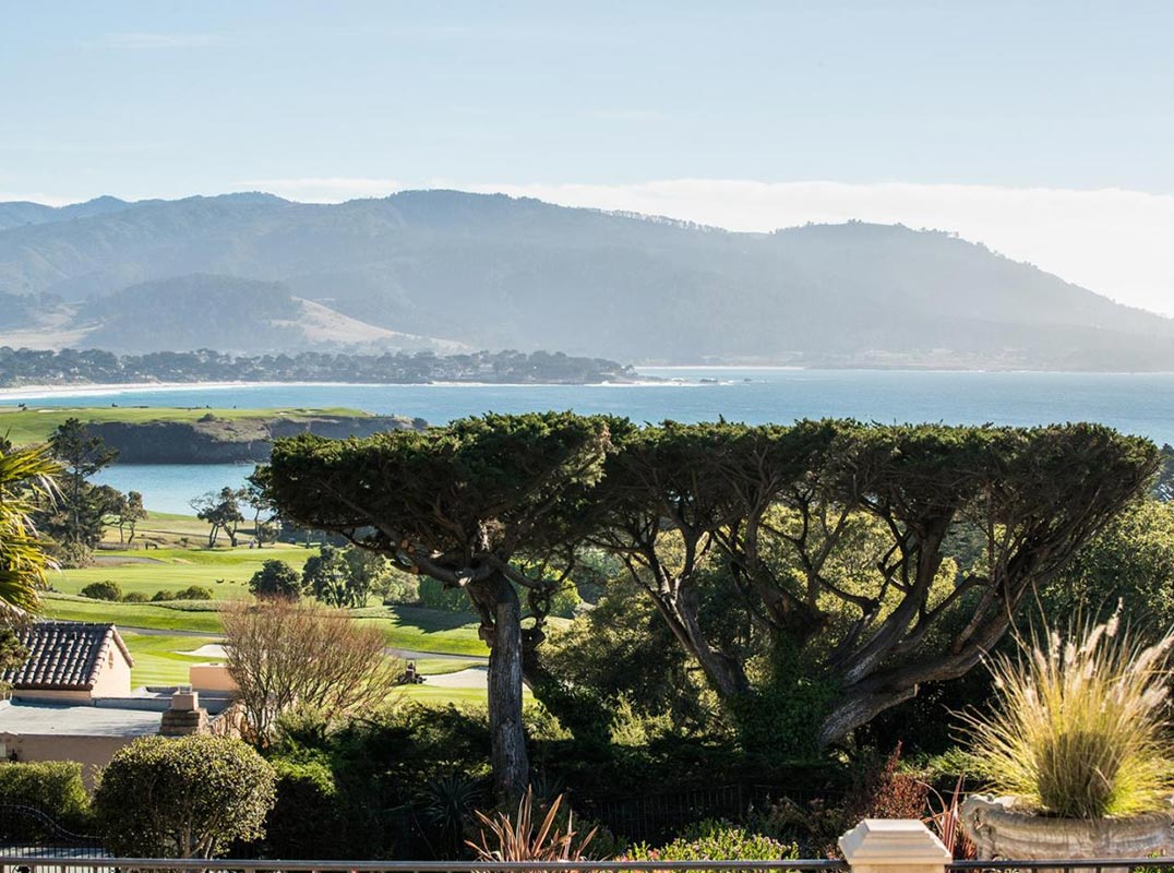 A Rare Jewel On Legendary 17 Mile Drive, Villa Che