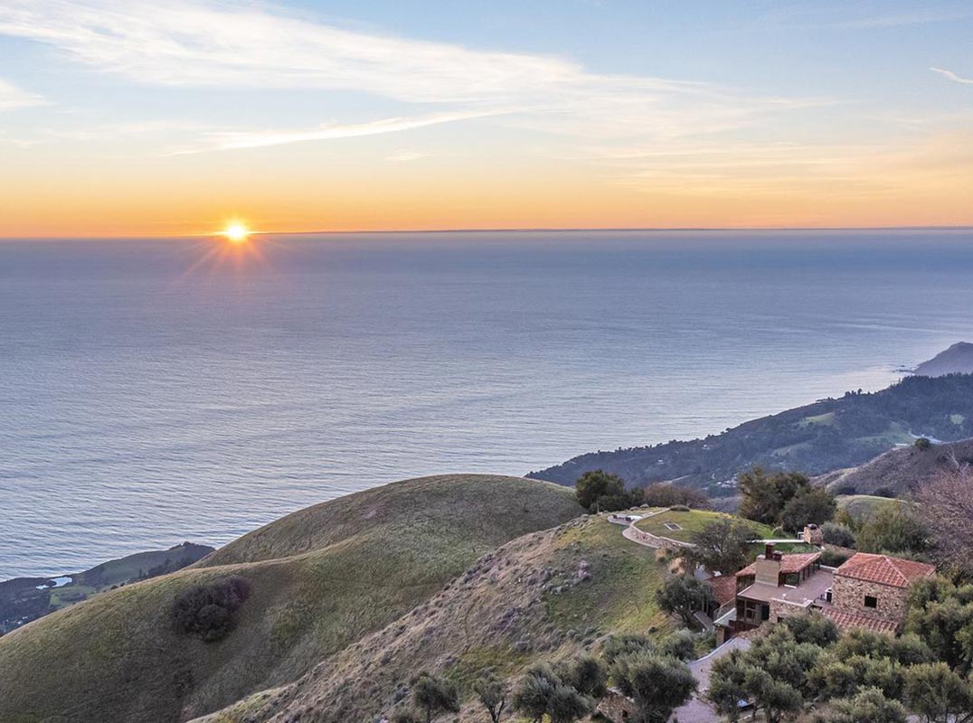 Big Sur Mickey Muennig Designed Estate House & Guest House