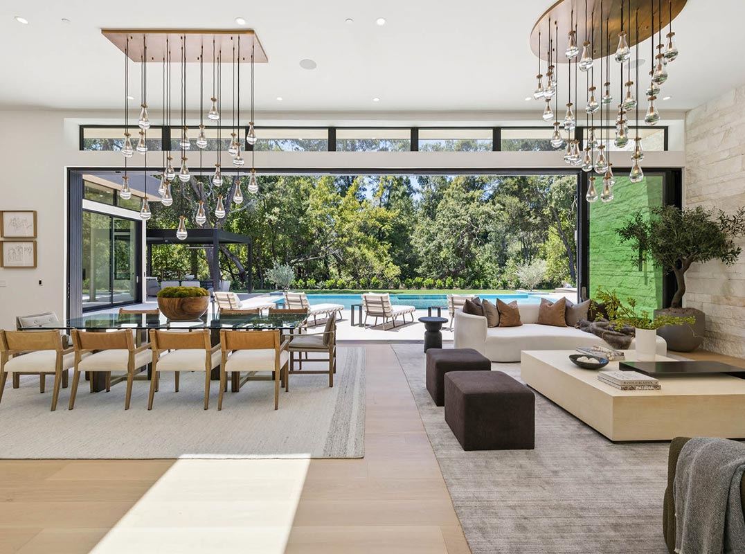 Modern Resort-Caliber Living In Portola Valley