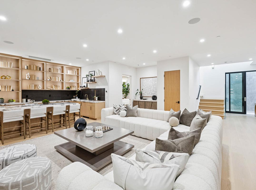 Modern Resort-Caliber Living In Portola Valley