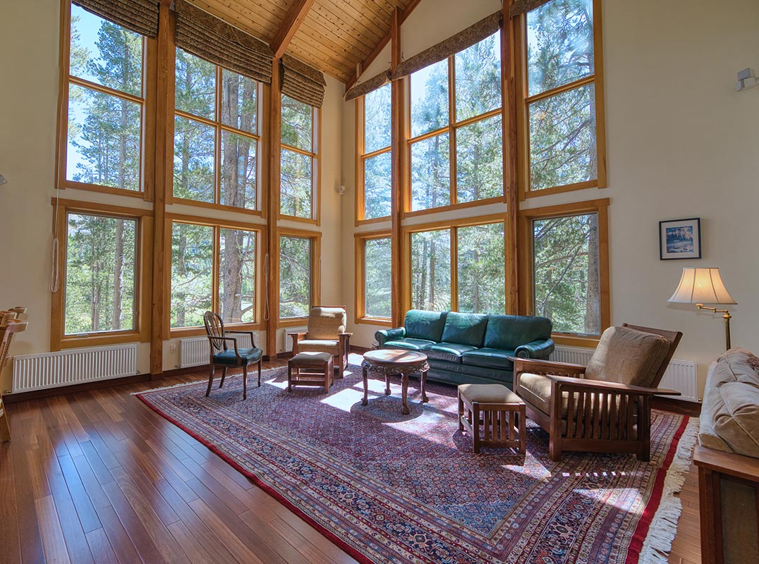 A Masterfully Crafted Mountain Lodge Among the Pines, Above the Rest