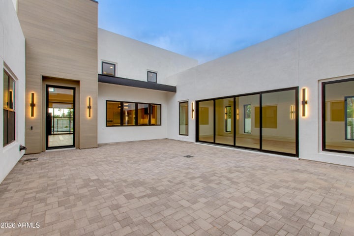 Unlock the advantages of purchasing a brand-new Thomas James Homes residence