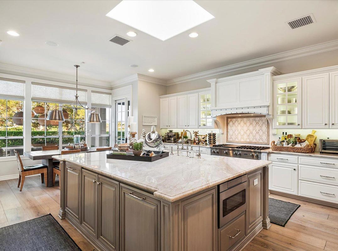 Paradise Valley Golf Course Elegance