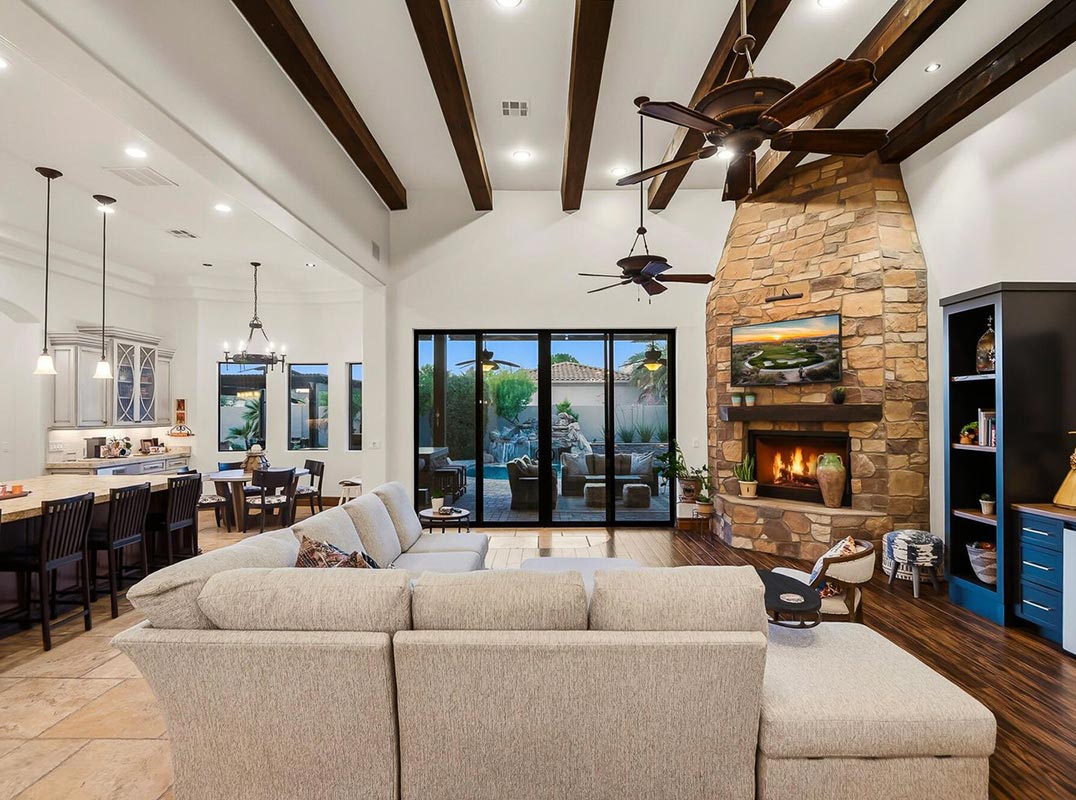 Whitewing Luxury, Elevated
