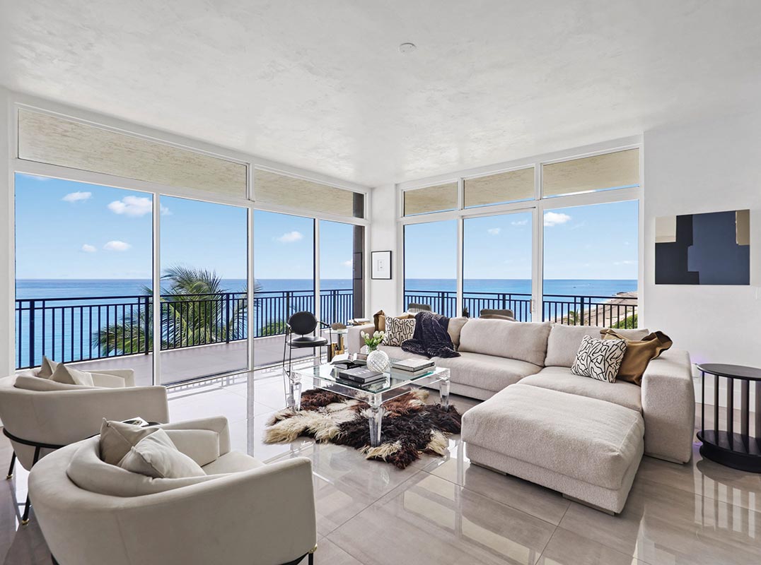 Double Penthouse on Exclusive Jupiter Island