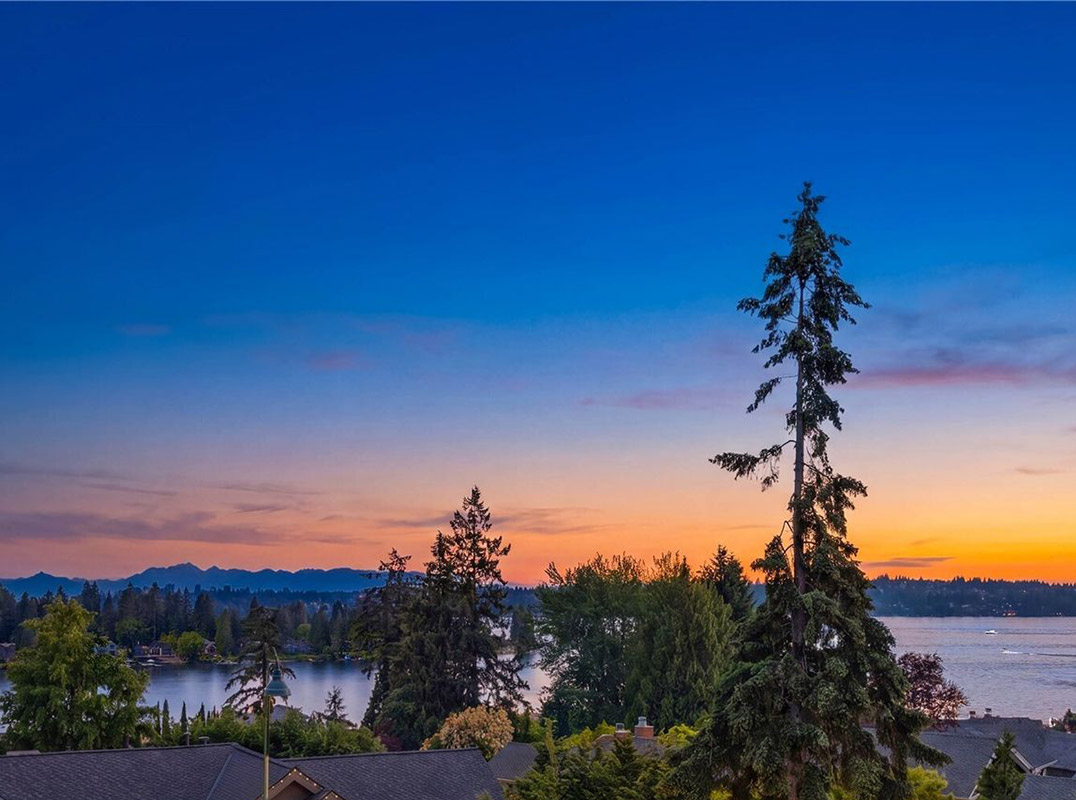 Modern Yarrow Point Retreat
