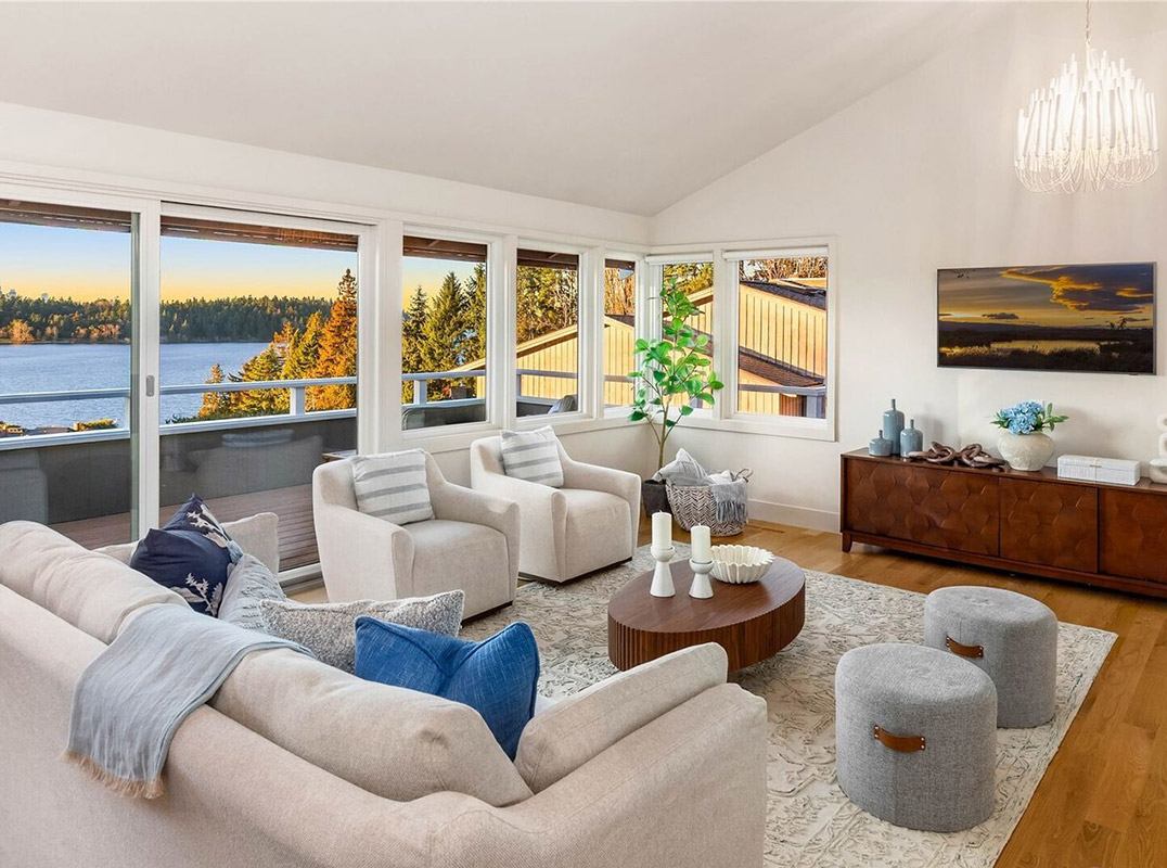 Mercer Island Masterpiece
