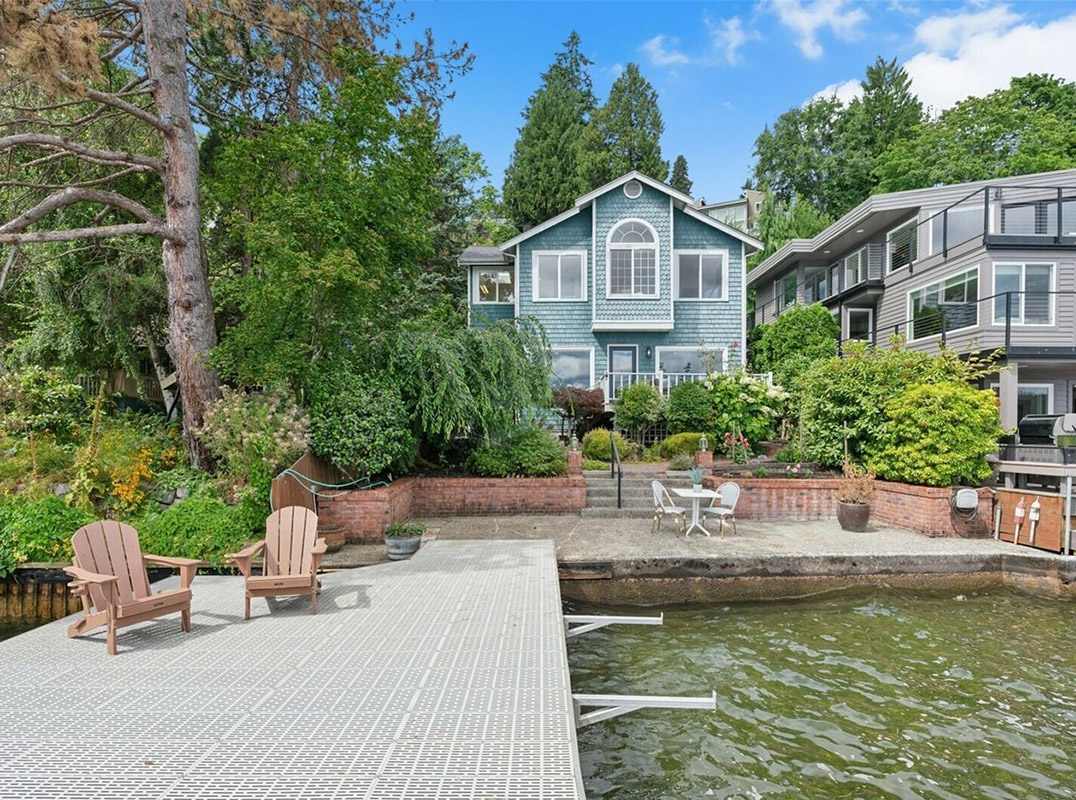 Beautifully Remodeled Lake Washington Home