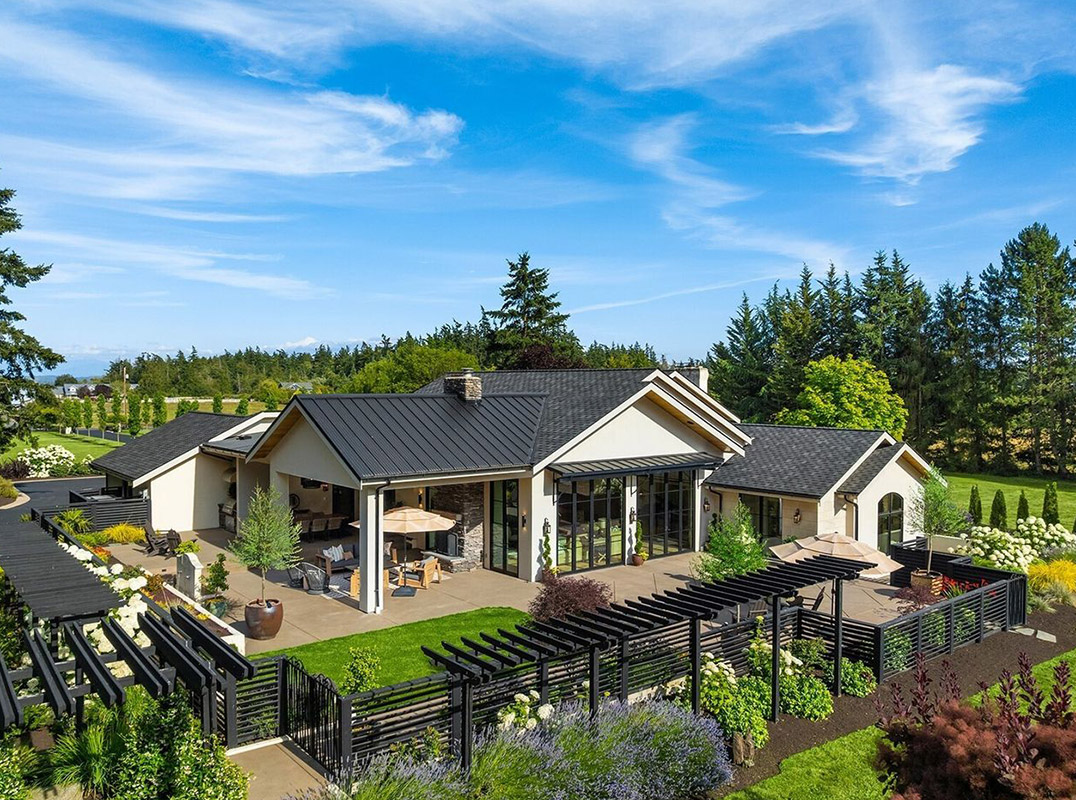 Extraordinary 15-Acre Estate