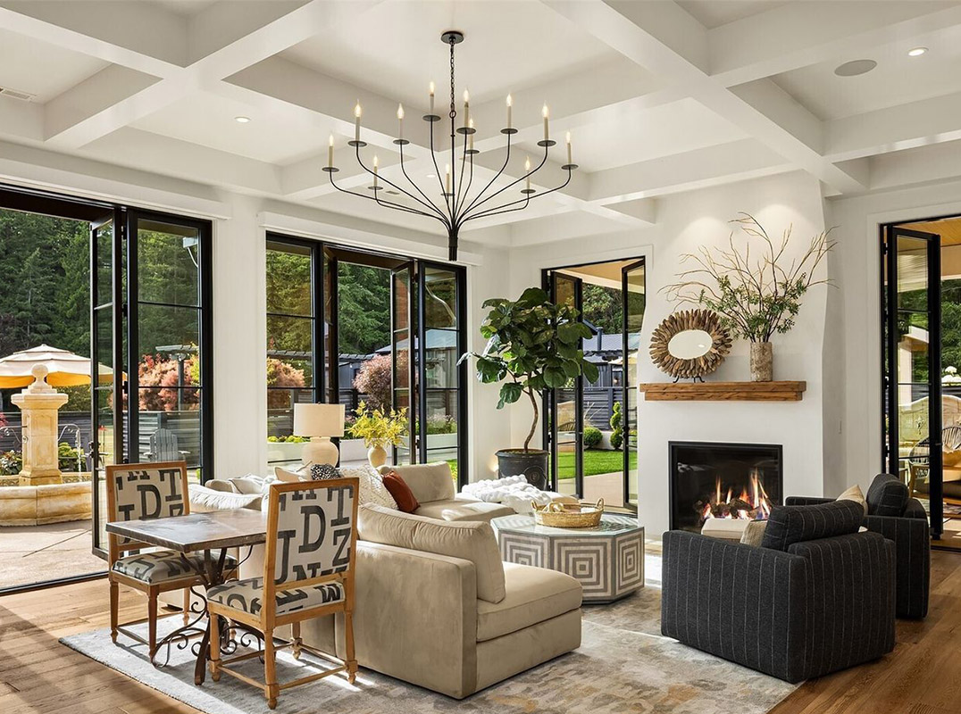 Extraordinary 15-Acre Estate