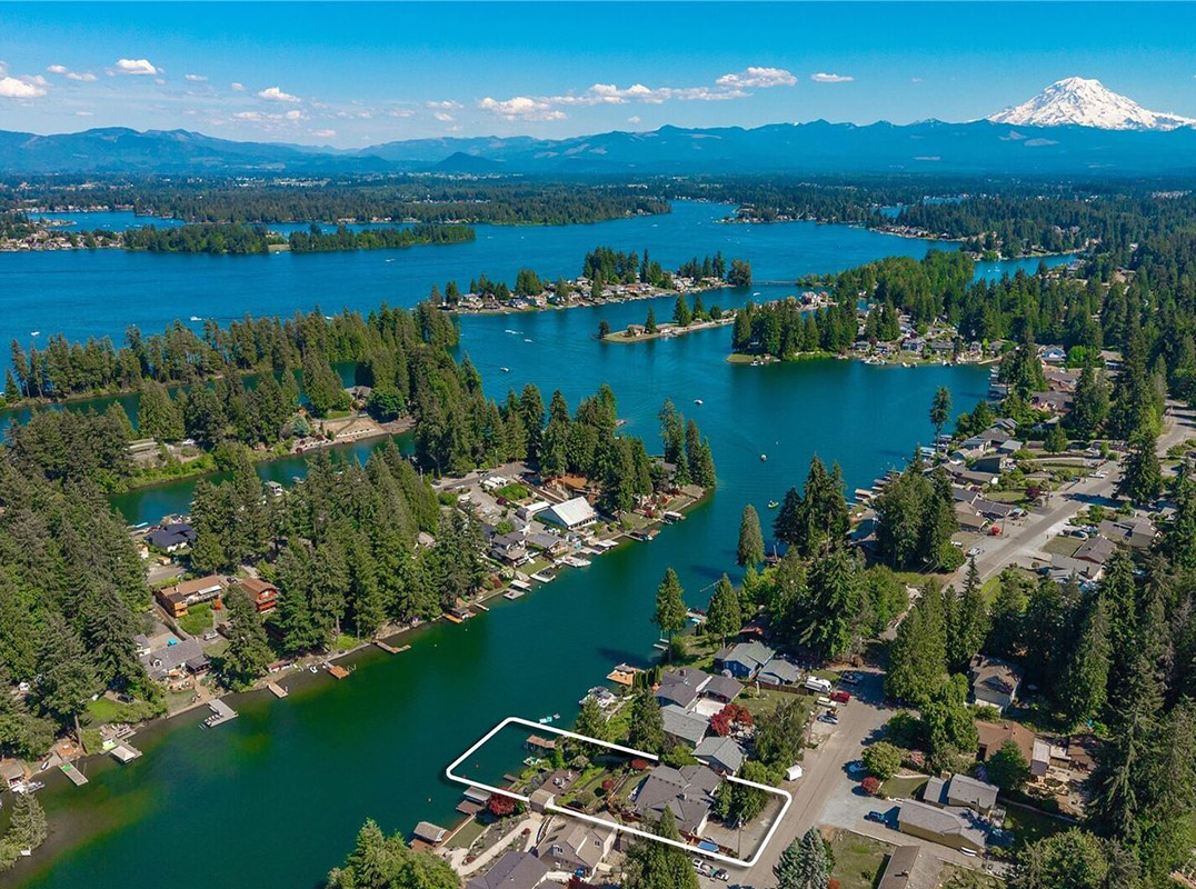 Lake Tapps Waterfront Living