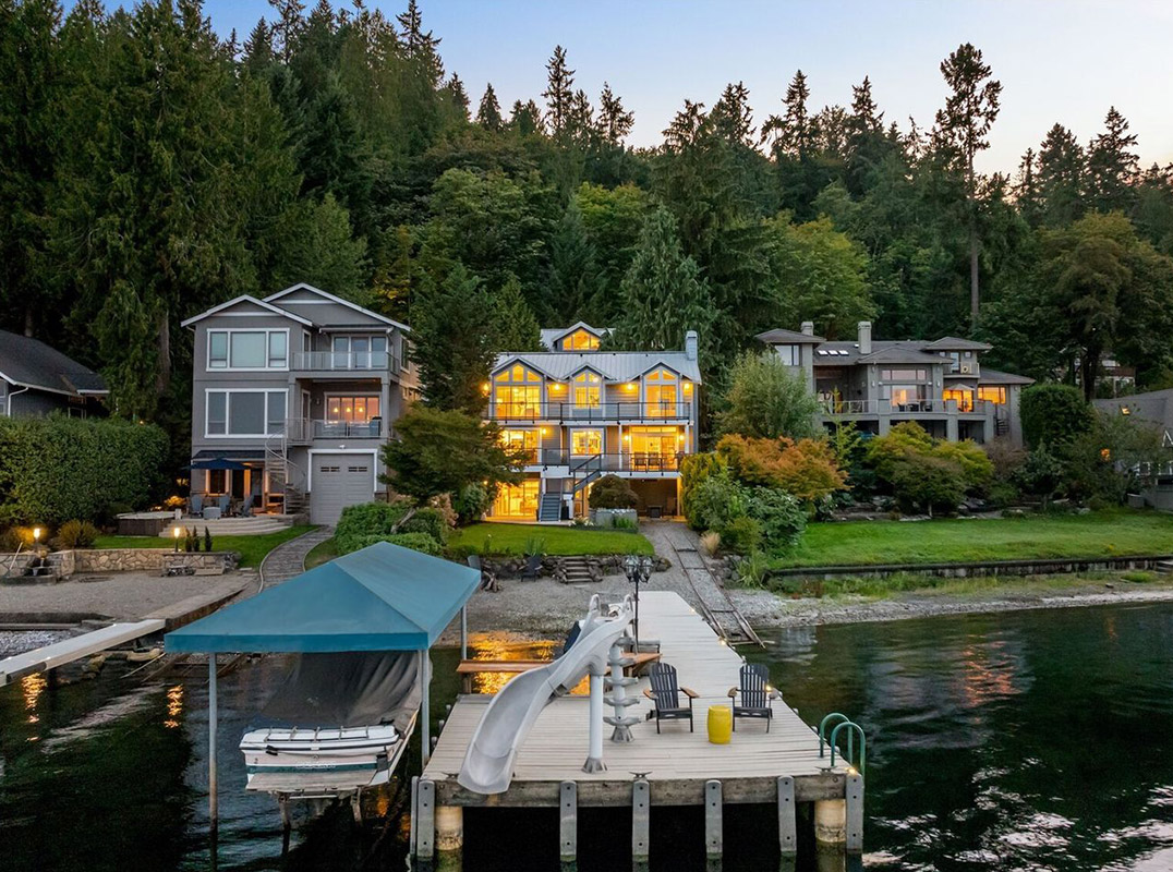 Extraordinary Waterfront Lifestyle