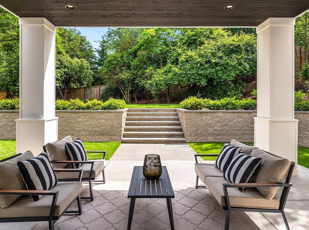 Exceptional New Construction