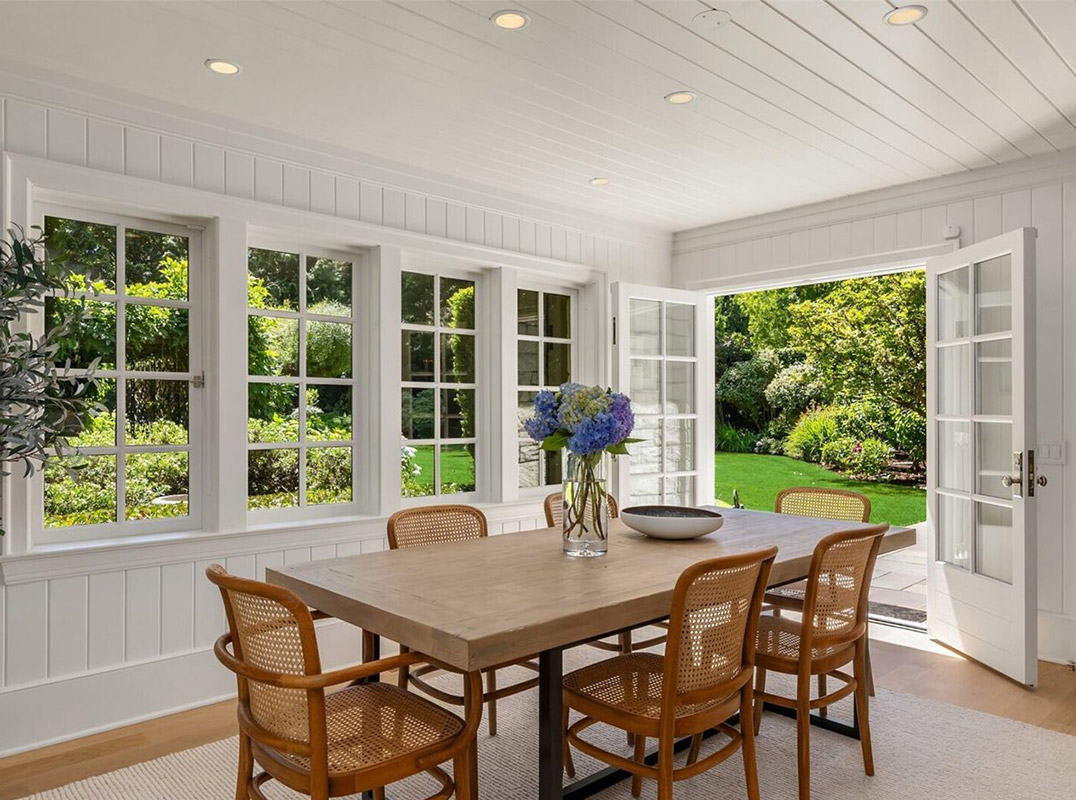 Perfectly Sited Medina Residence
