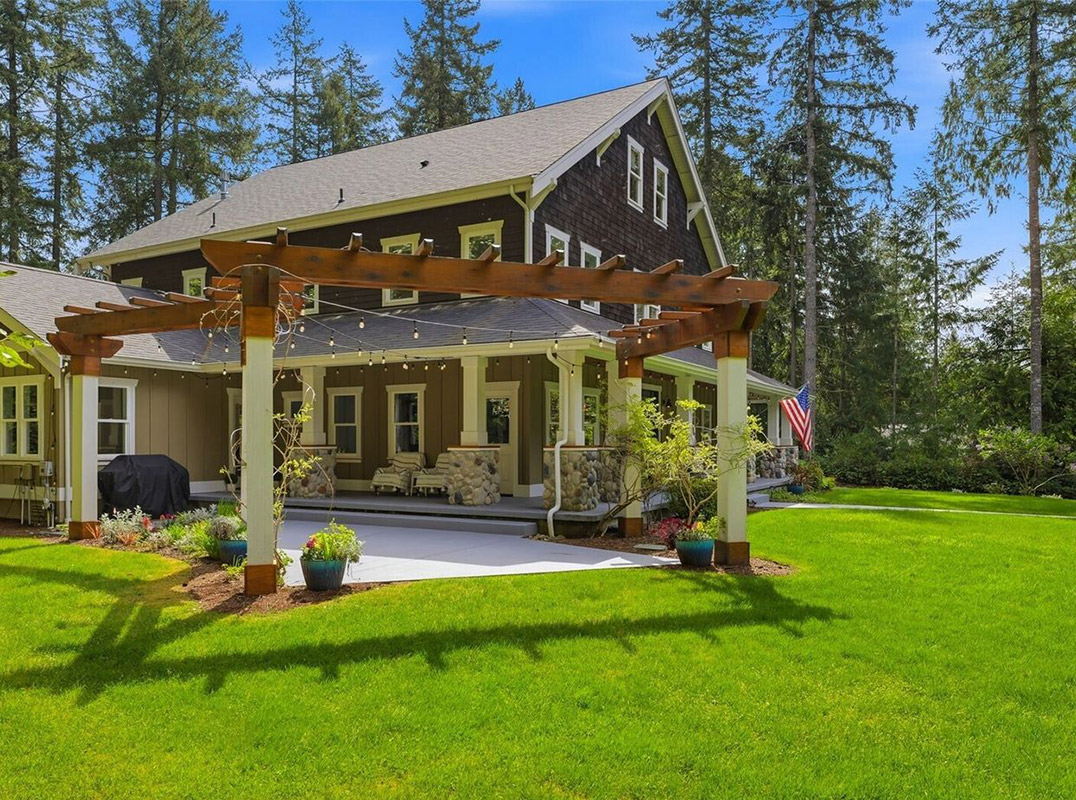 Enchanting Estate