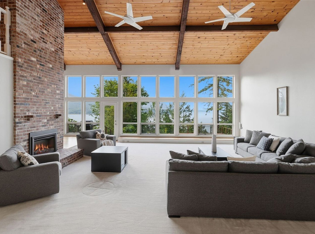 Secluded Seabeck Estate