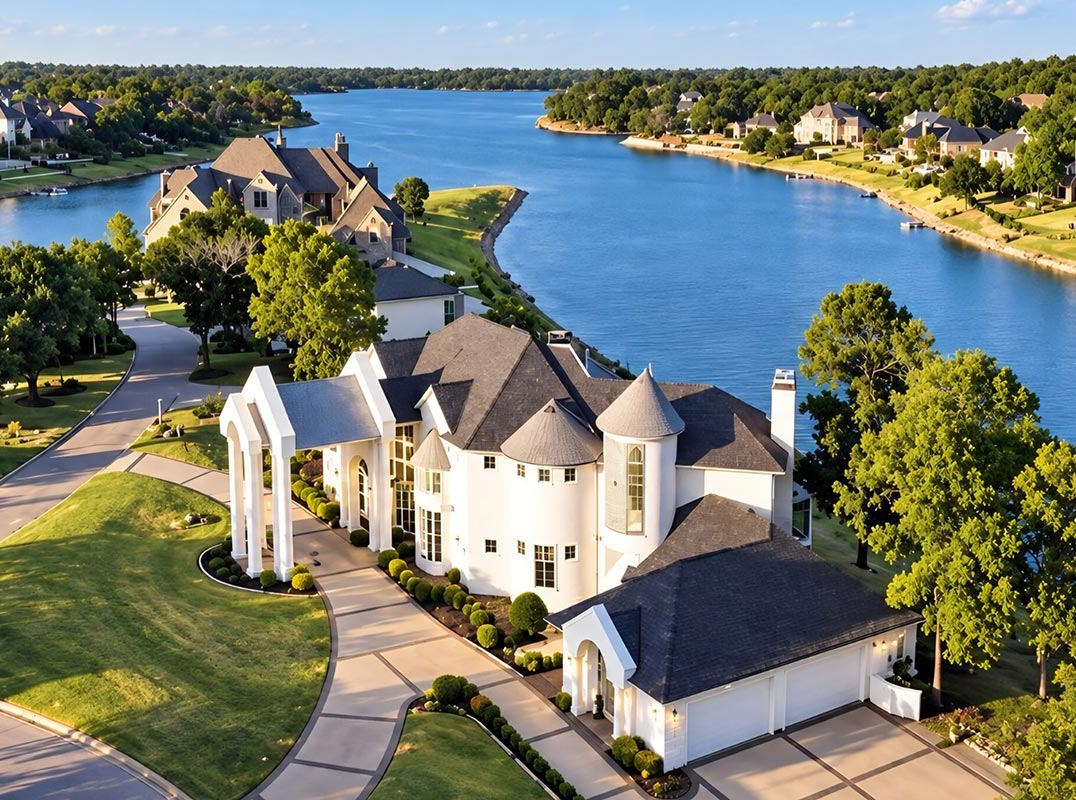 Private Waterfront Retreat