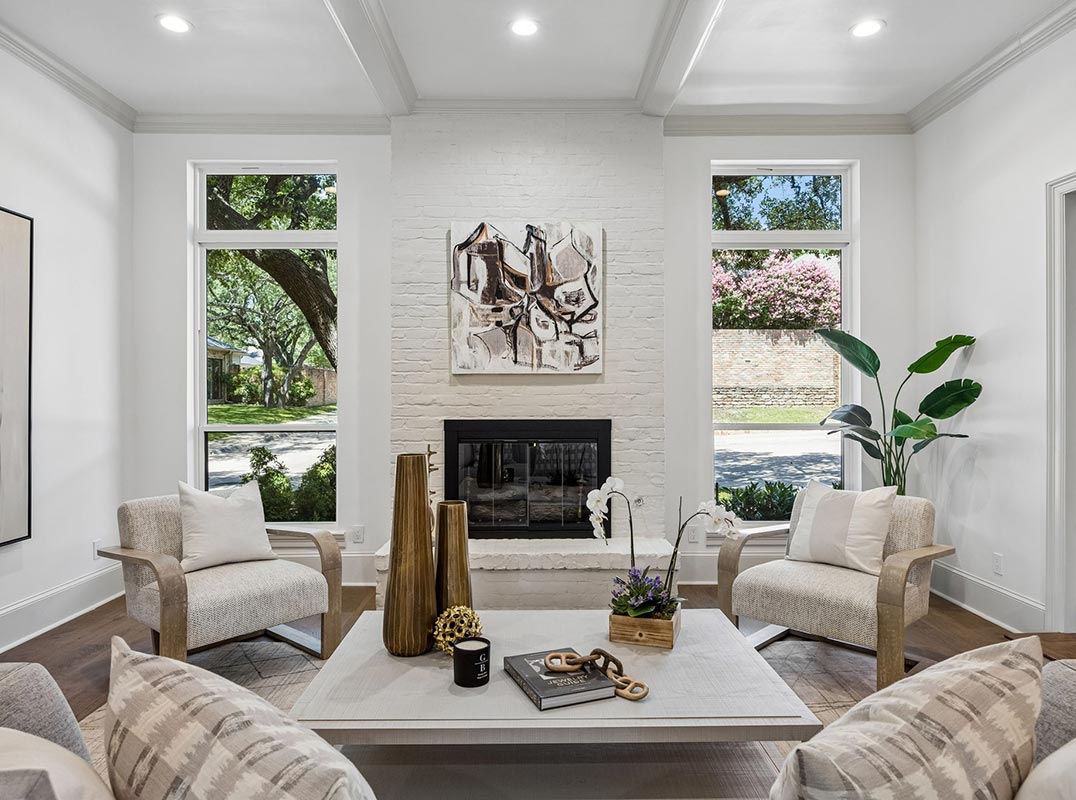 Timeless Design. Modern Luxury. Effortless Living.