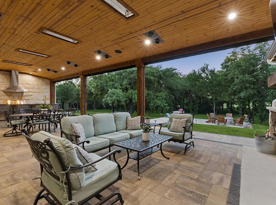 Secluded Five-Acre Estate With Resort-Style Amenities