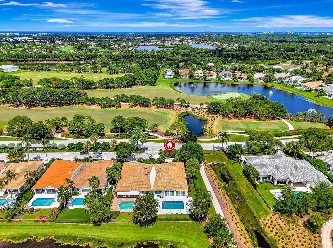 Impeccably Redesigned Residence in Admirals Cove